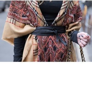 Vintage Burberry Shawl/Scarf